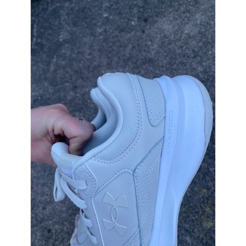Under Armour Charged Sneakers Womens 8.5 Off White Athletic Shoes 3028569-110 - Picture 3 of 9